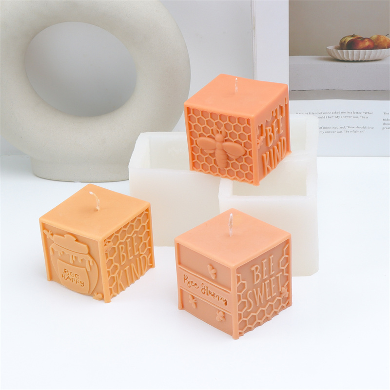 Letter S Art Craft - แม่พิมพ์เทียนซิลิโคนรูปทรงรังผึ้ง 3 มิติ ลายผึ้ง พร้อมข้อความ 